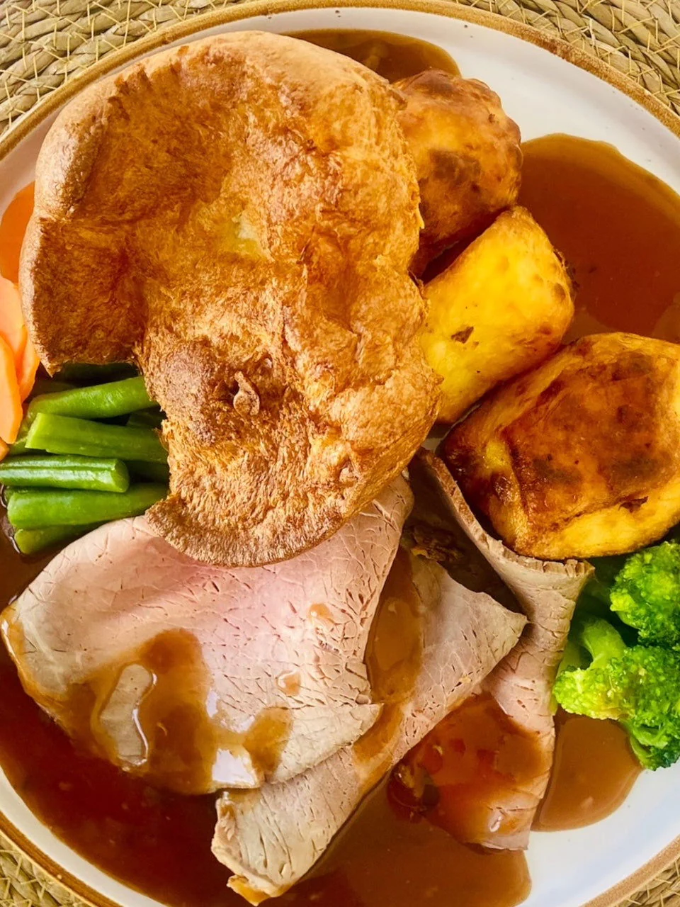 Roast Beef with Crispy Roast Potatoes and Yorkshire Pudding - Image 2